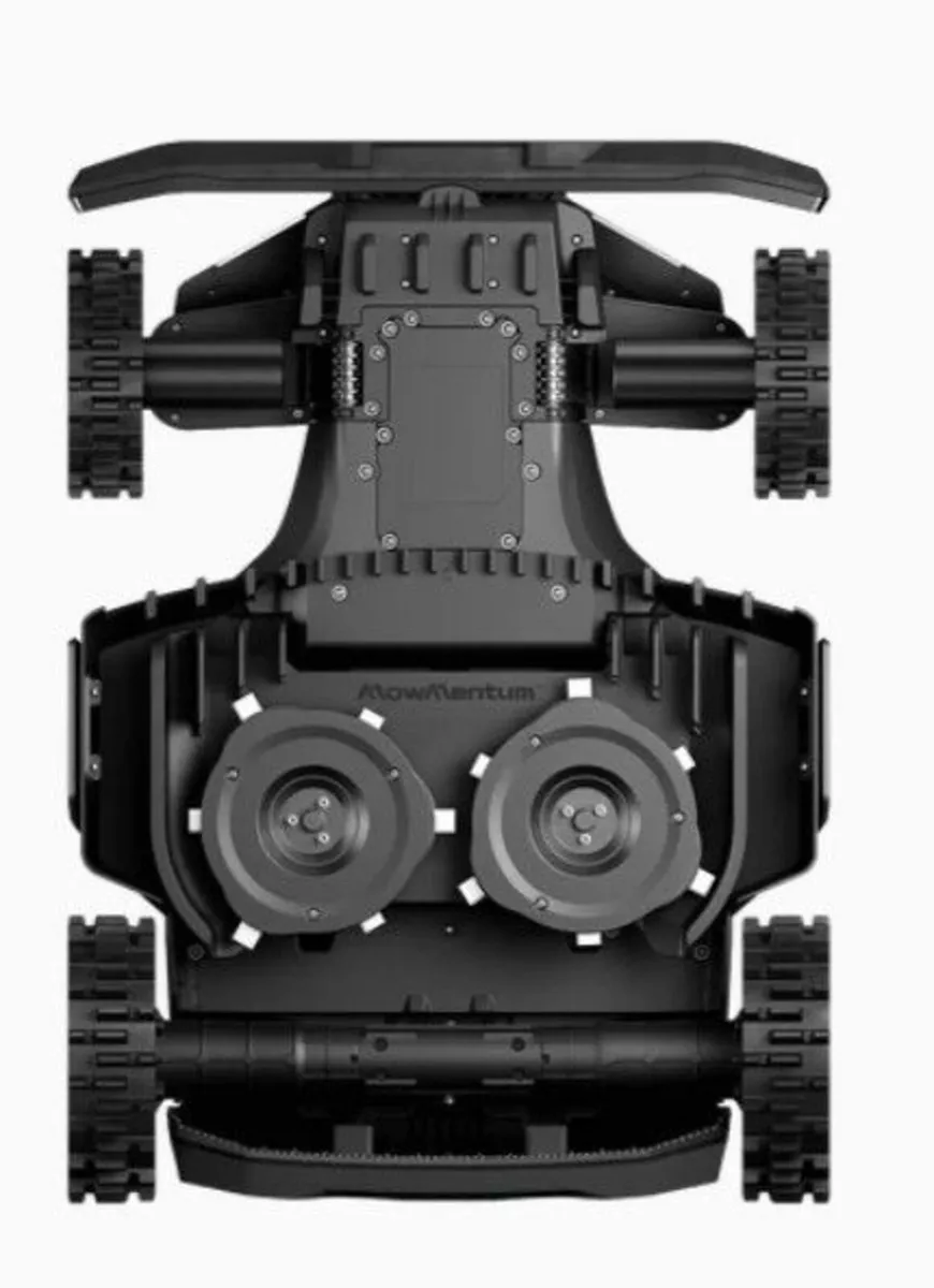 New Segway Navimow X450 up to 5000m2 4x4 - Image 3