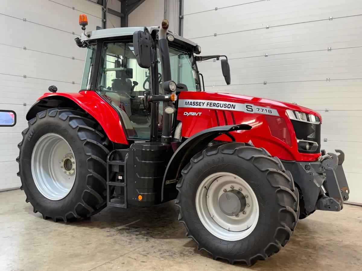 Massey Ferguson 7718S Dyna VT **Only 1700 hours!!* - Image 2