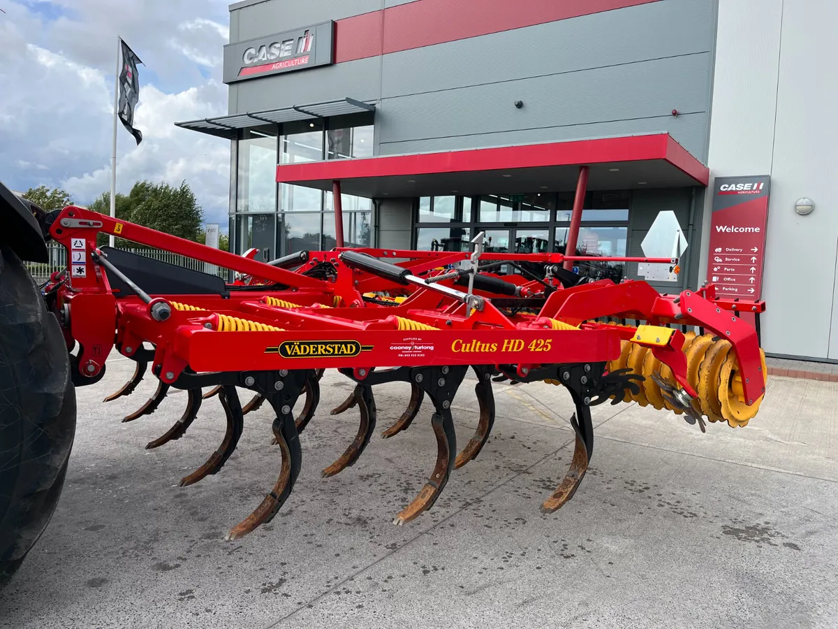 Vaderstad Cultus 425HD EX DEMO - Image 1