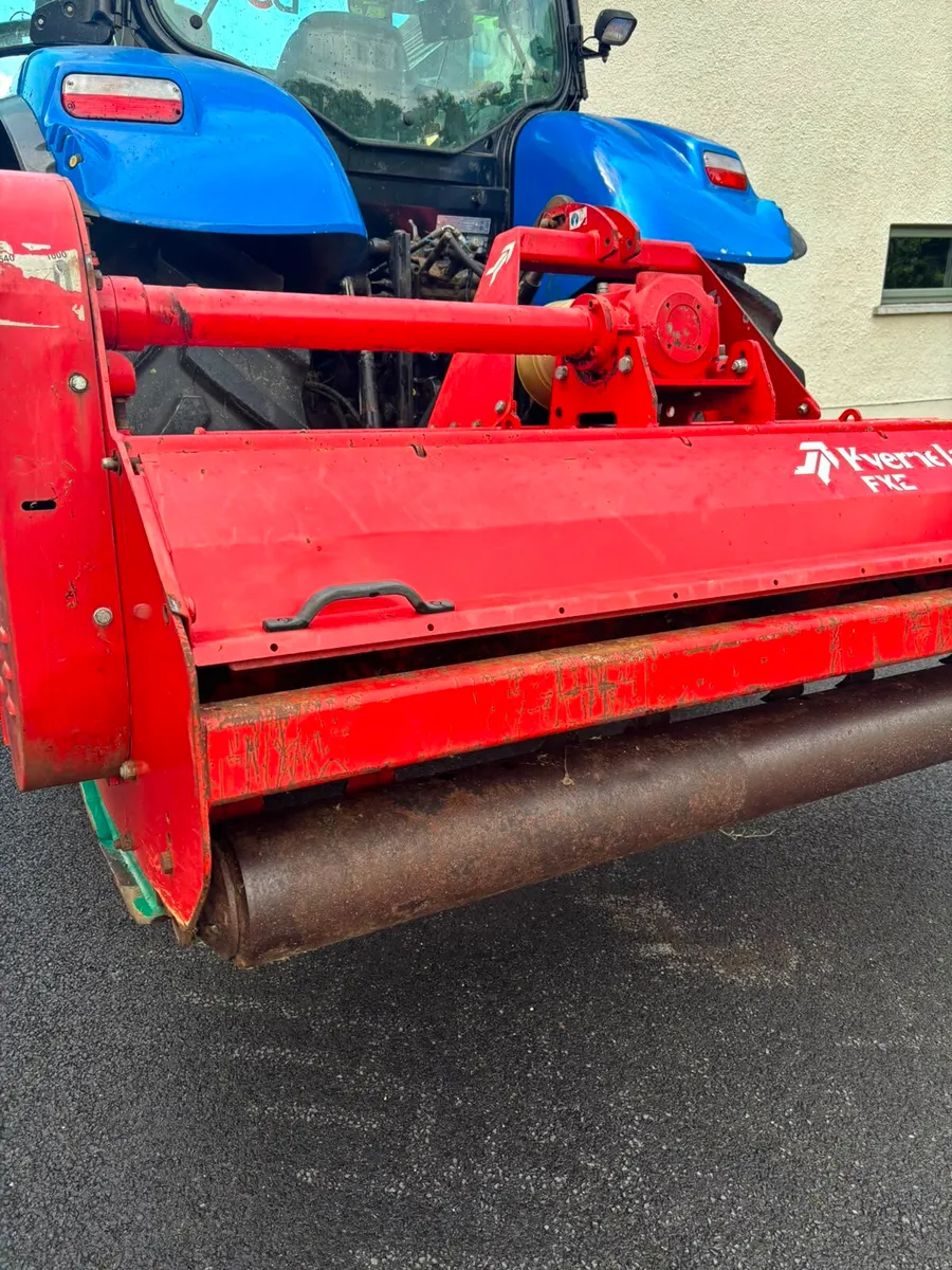 Kverneland flails topper/mulcher - Image 1