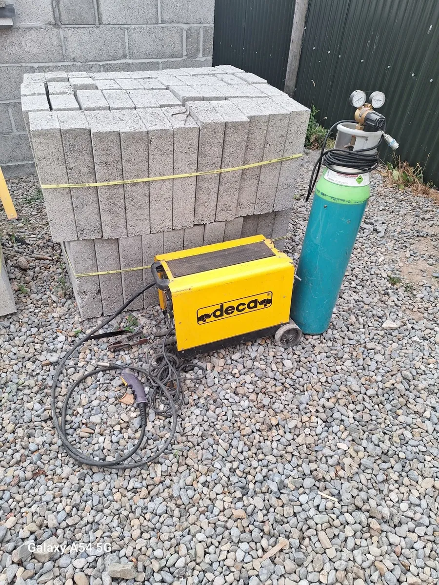 Mig Welder decaster 180e - Image 1