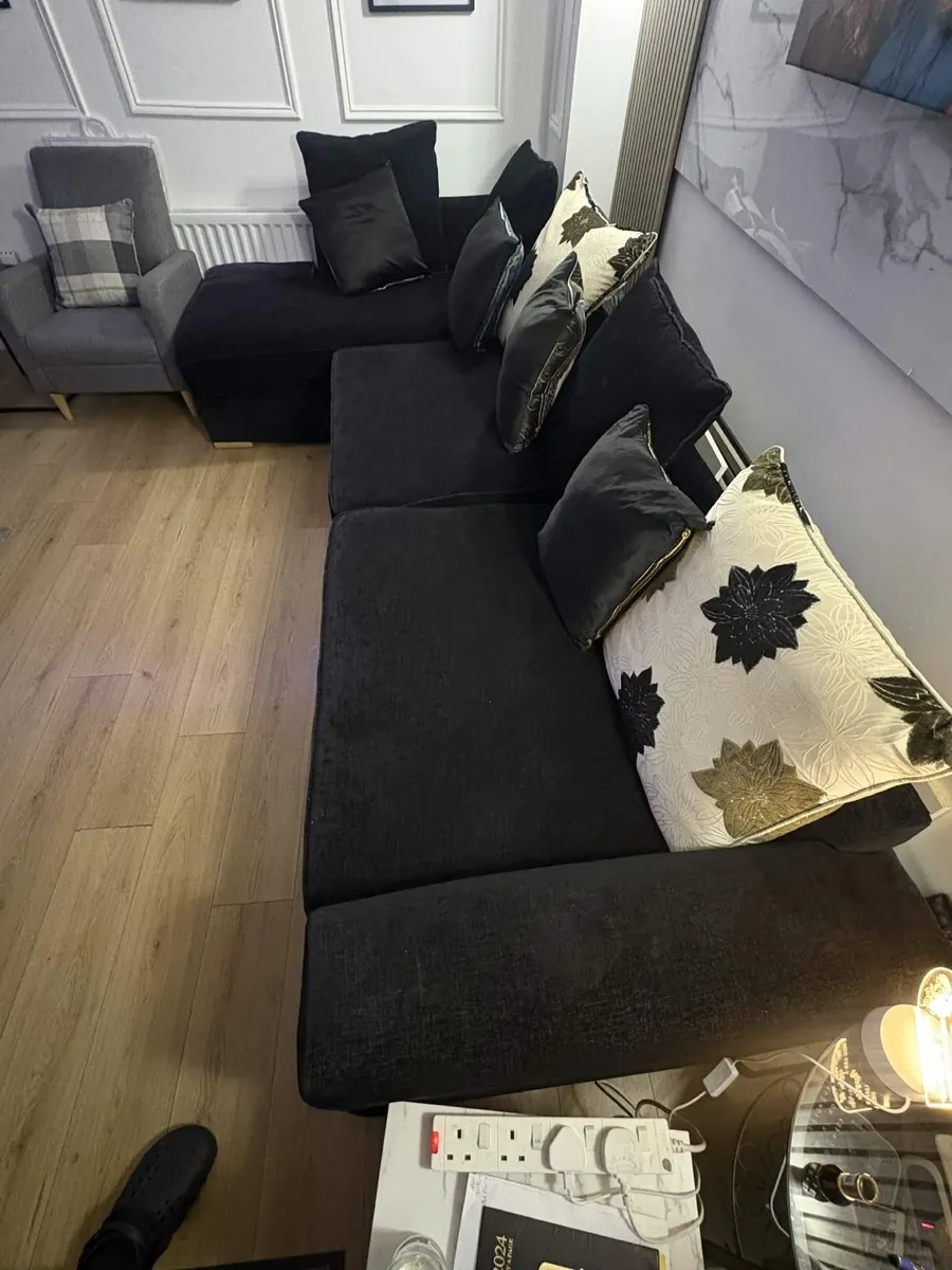 3-Piece Sofa Suite | Excellent Condition | ONO - Image 3