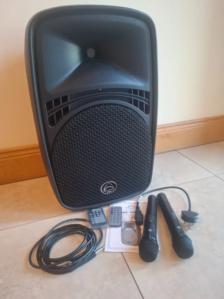 Wharfedle Pro EZ-12A portable amp - Image 1