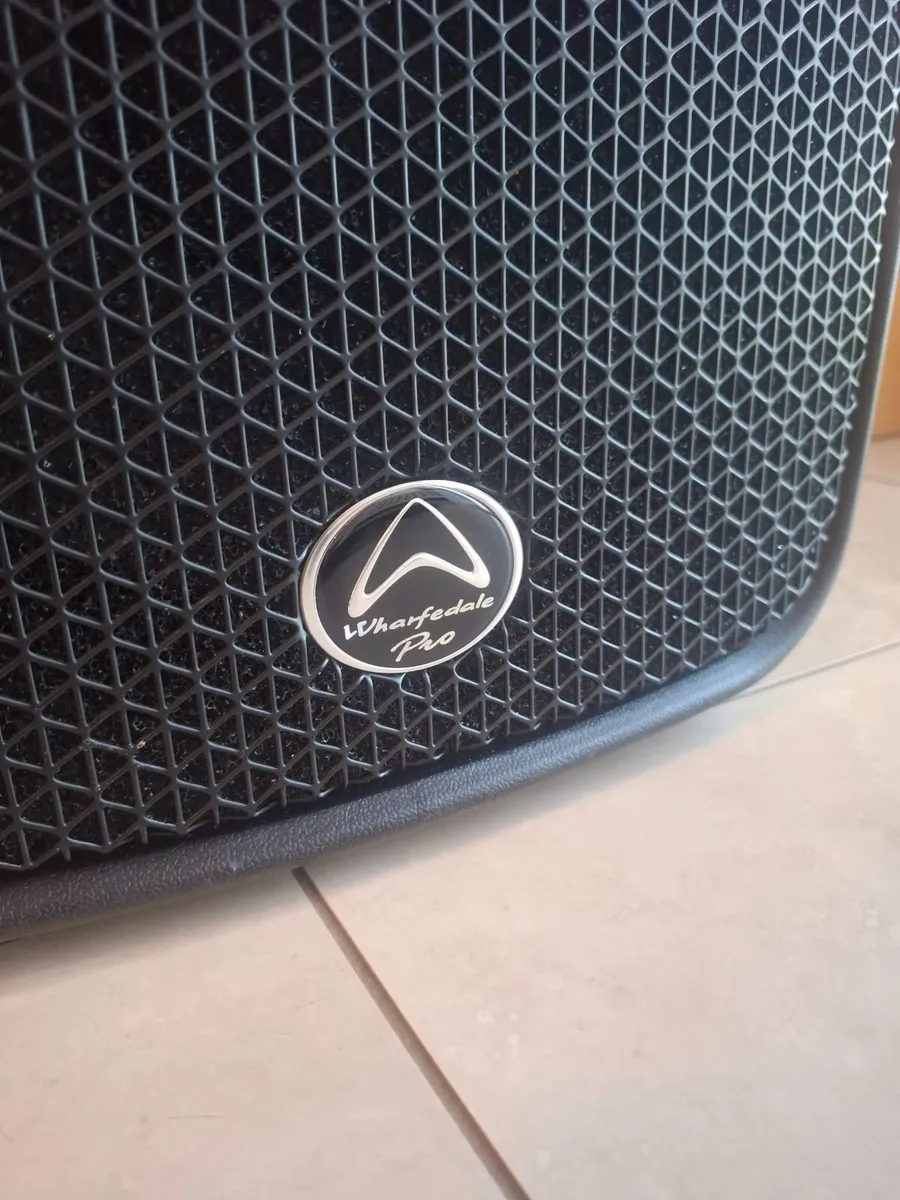 Wharfedle Pro EZ-12A portable amp - Image 2