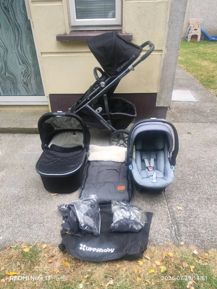 Uppababy vista travel system - Image 1