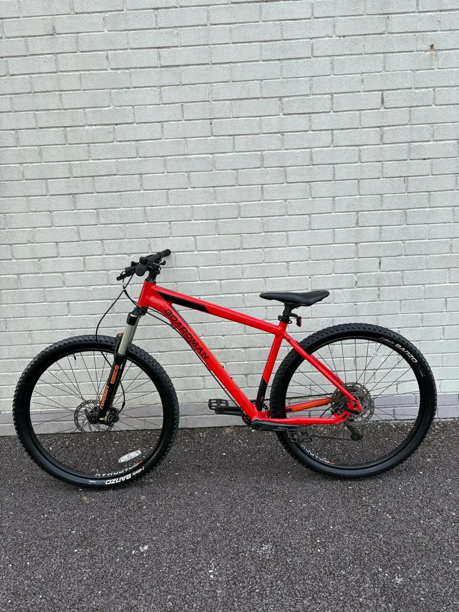 **LIKE NEW** Boardman Mountain Bike (MHT 8.6) - Image 3