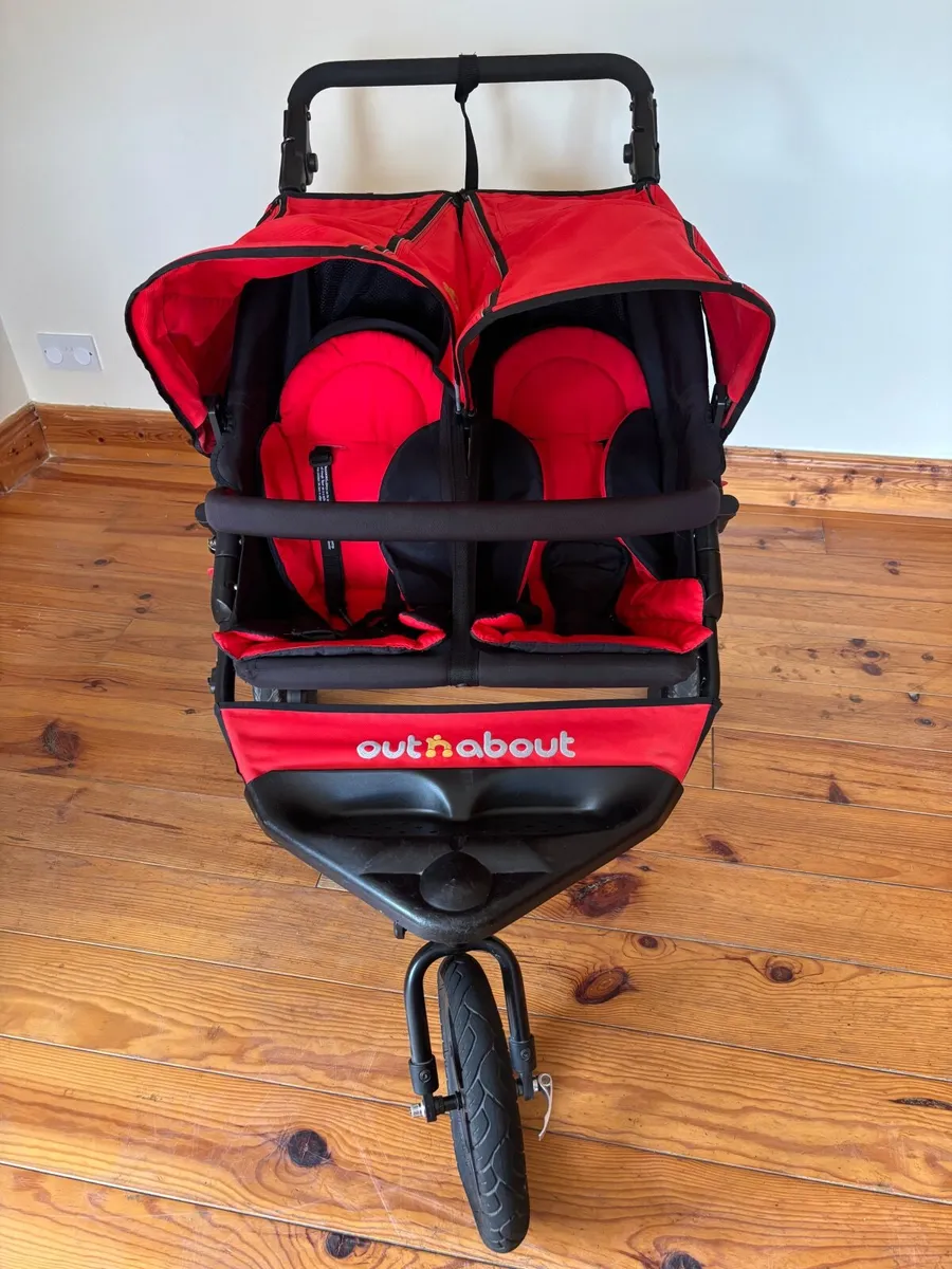 Out n About double buggy - Image 1