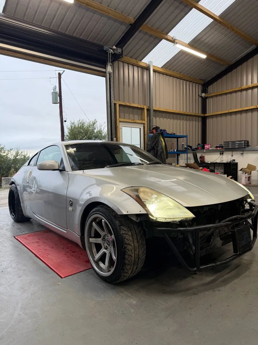 Nissan 350z Z33 - Image 2