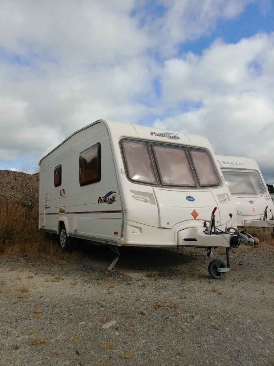 2005 Bailey Pagent S5 Normandie  2 Berth - Image 2