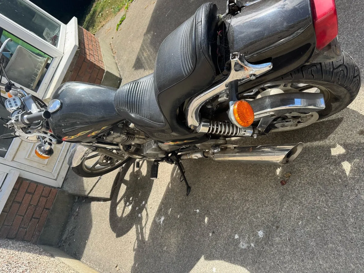 Kawasaki Vulcan en 500 - Image 3