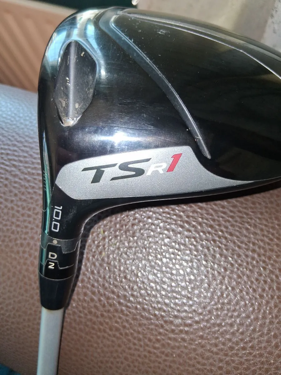 Left-hand Titleist tsr1 Driver - Image 2