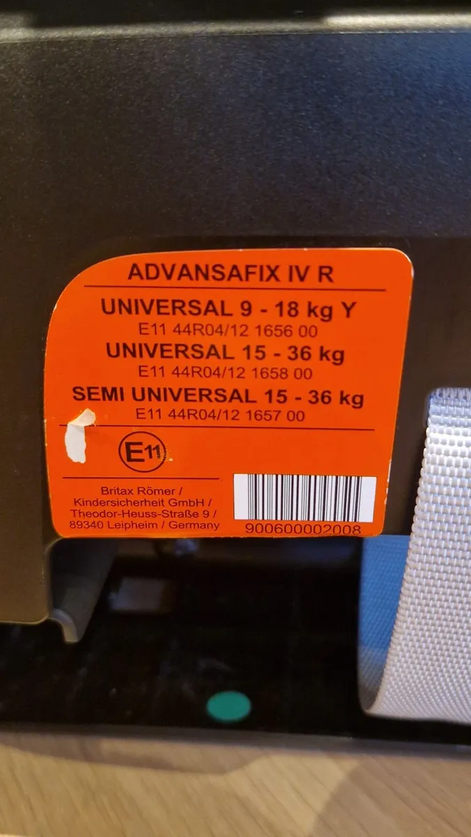 Child's car seat - Image 3