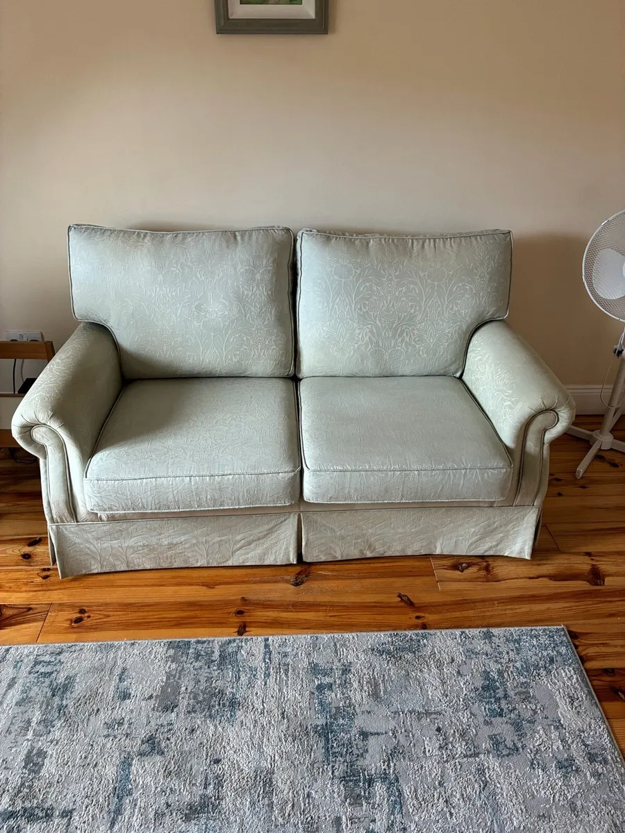 2- seater Couch - Image 3