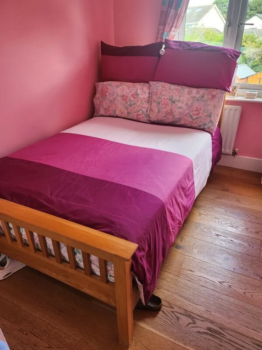 Small Double bed + Mattress