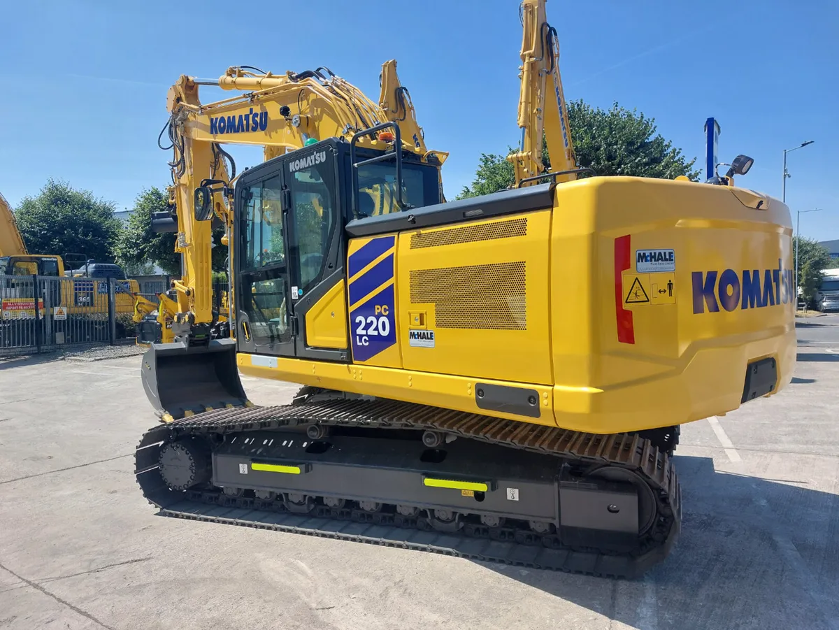 Komatsu PC220LC-12 - Image 3