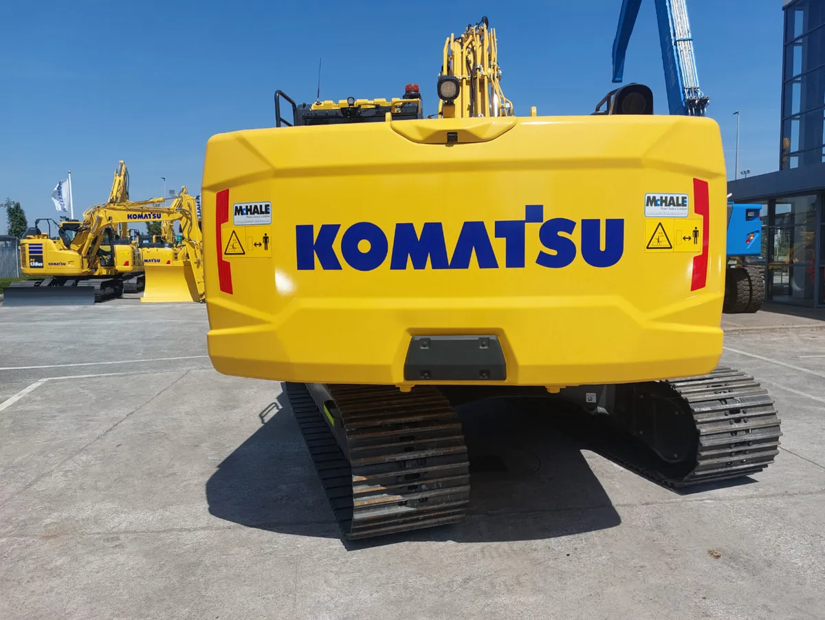 Komatsu PC220LC-12 - Image 4