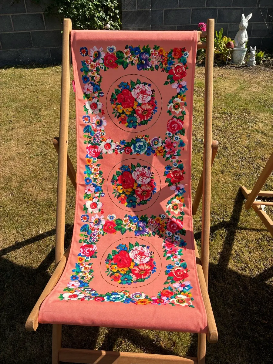 2 High Quality Deck Chairs - Image 3