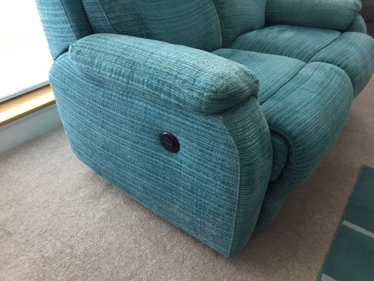 2 seater couch - Image 4