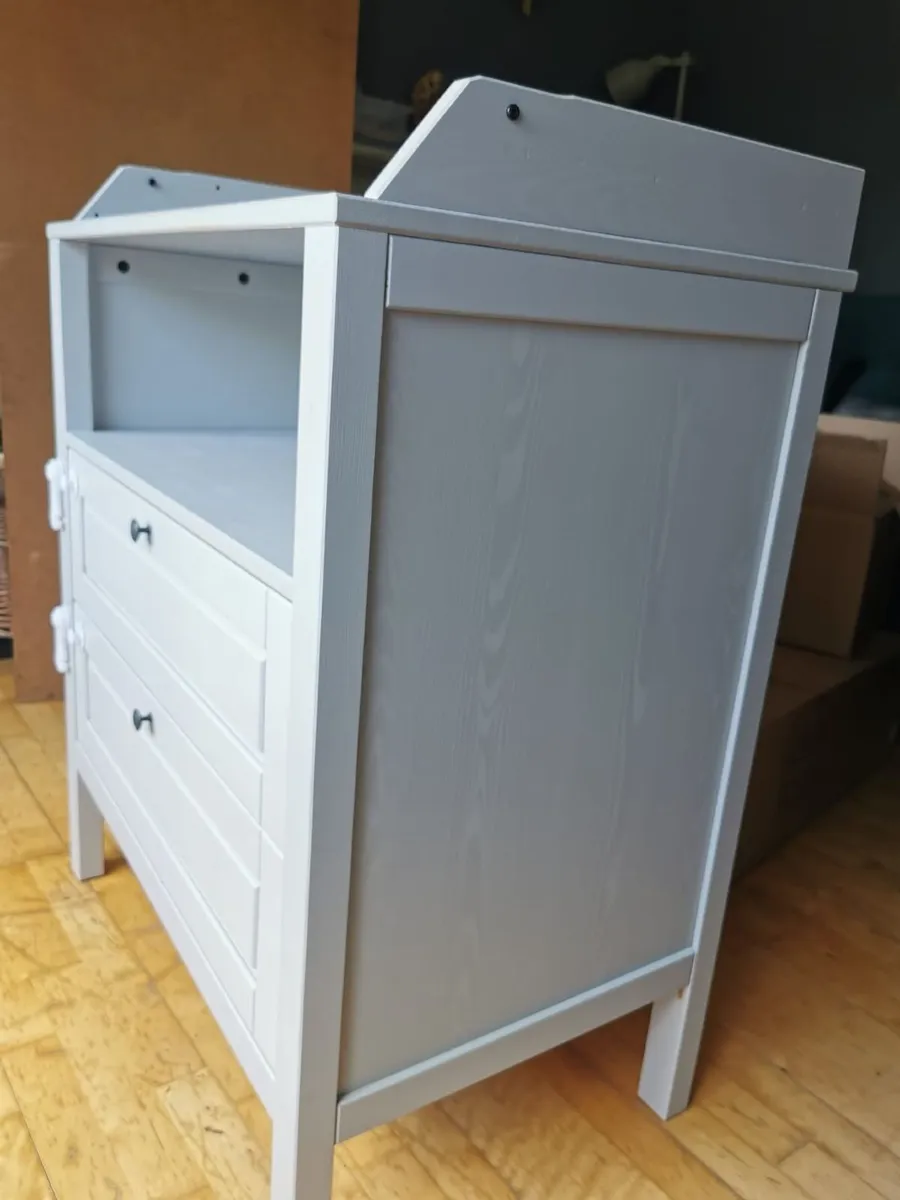 furniture - Image 4