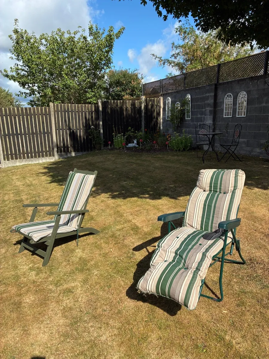 2 Reclining Deck Chairs - Image 2