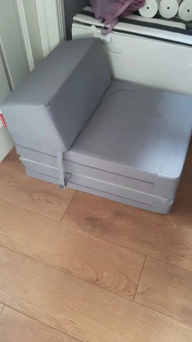 Foldable Z Bed - Image 2