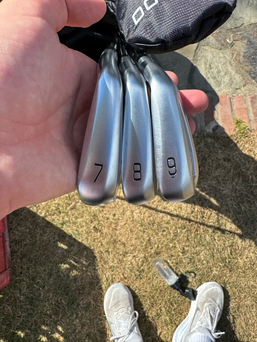 Mizuno JPX 925 Hot Metals - Image 2