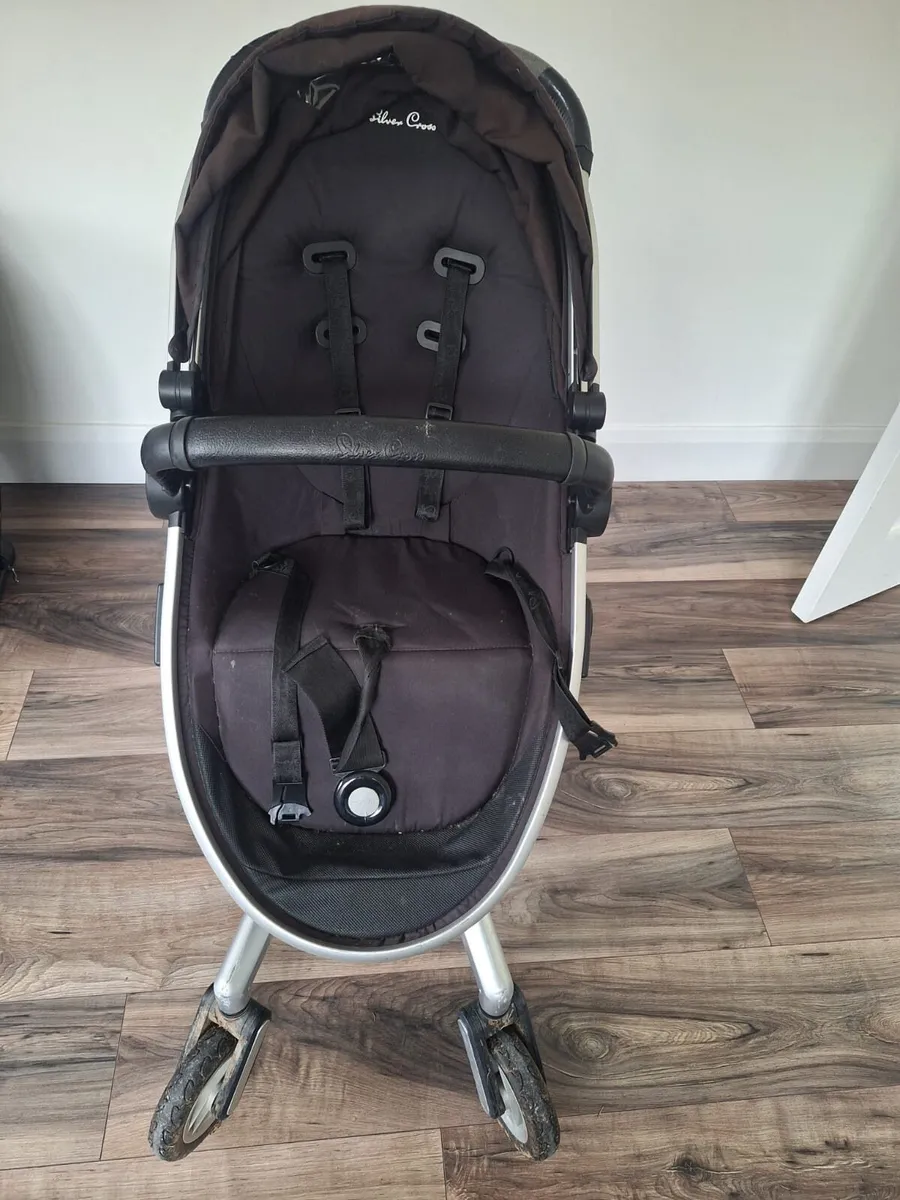 Silver Cross travel system - Image 1