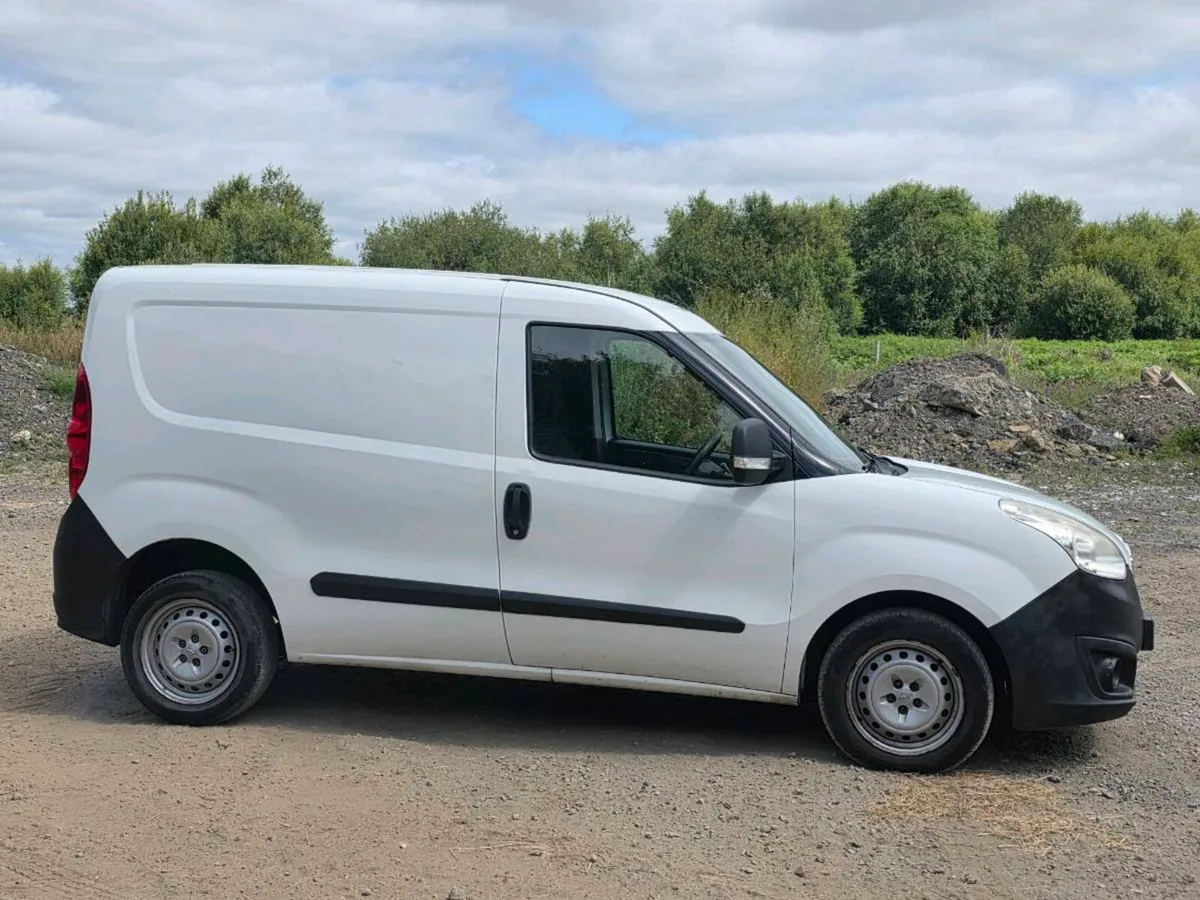 2014 Opel Combo - Image 2