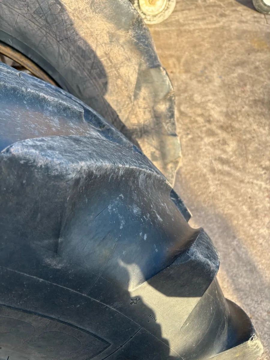 540 65 28 Tractor tyres - Image 2