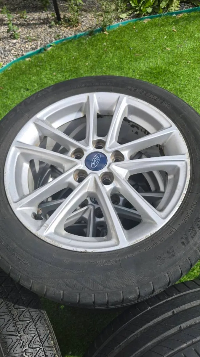 Tyres - Image 2