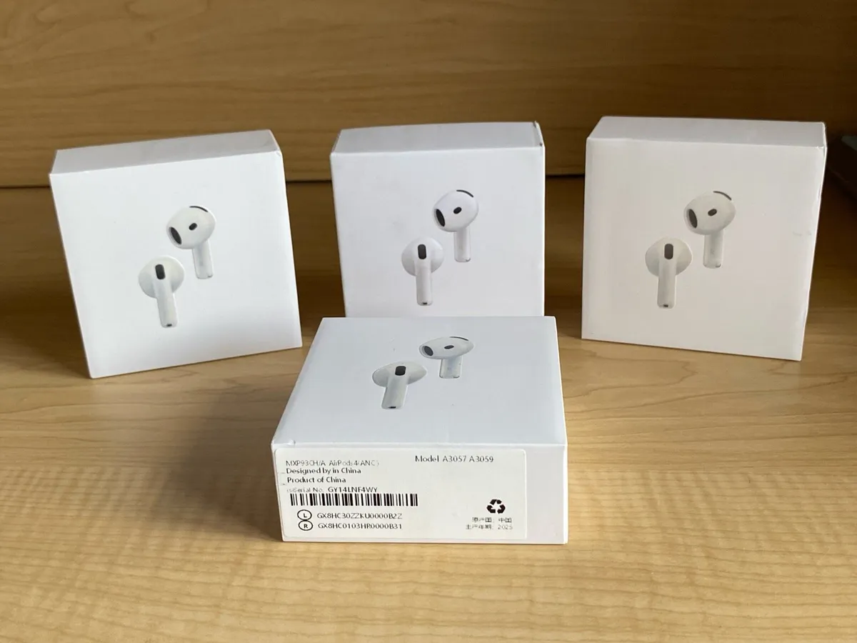 AirPods 4 with Active Noise Cancellation - Image 3