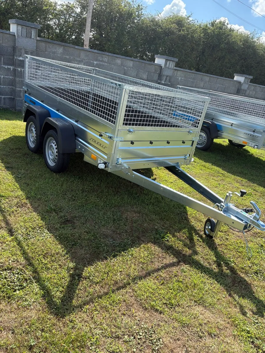 8.7 by 4 double axle trailer - Image 3