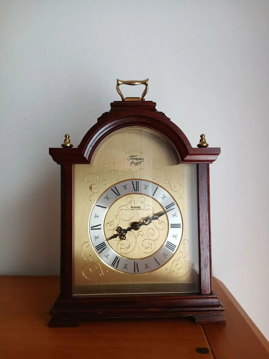 Vintage KUNDO Mega Quartz Clock. - Image 3