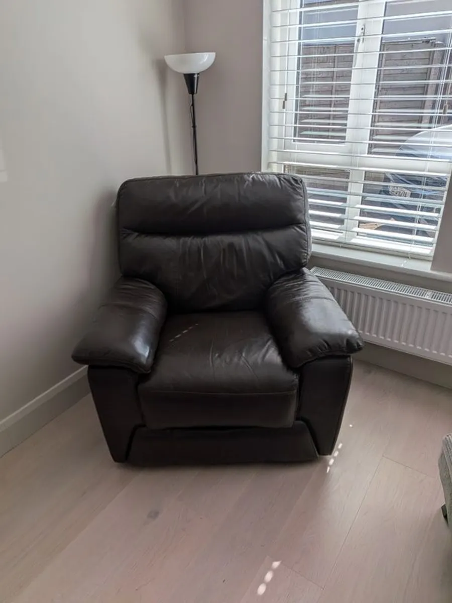 Dark Chocolate Brown Power Recliner - Image 1