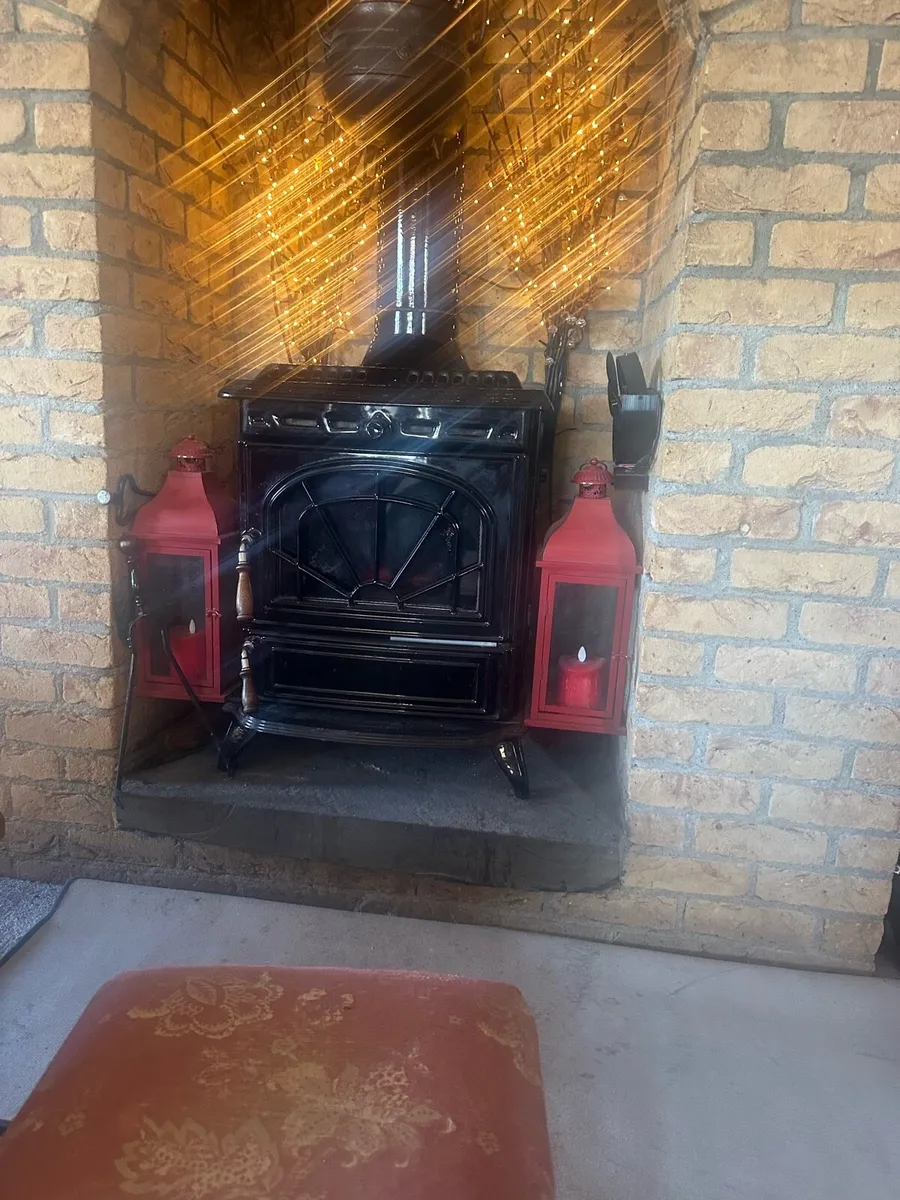 Stove - Image 1
