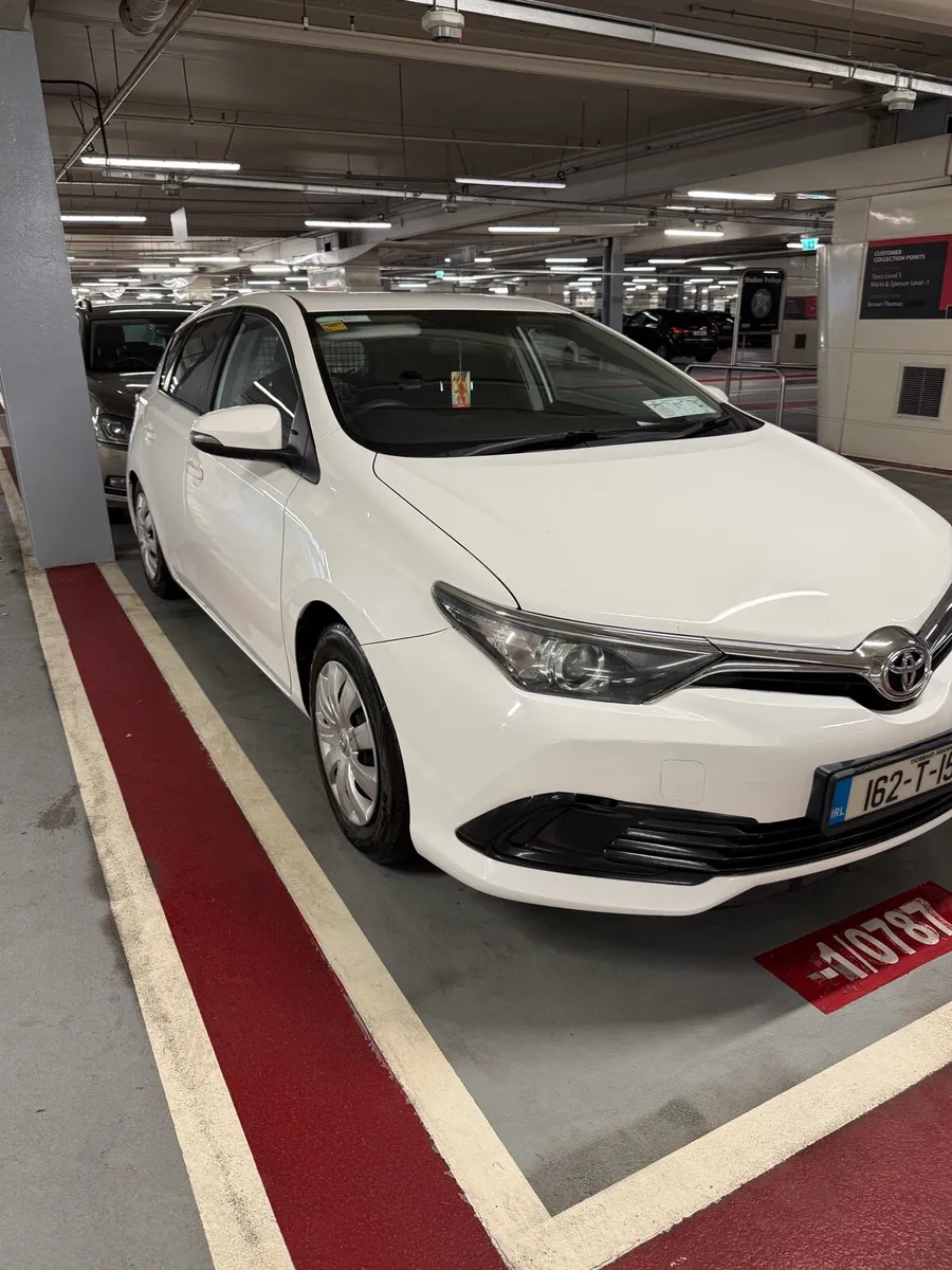 Toyota Aurus - Image 2