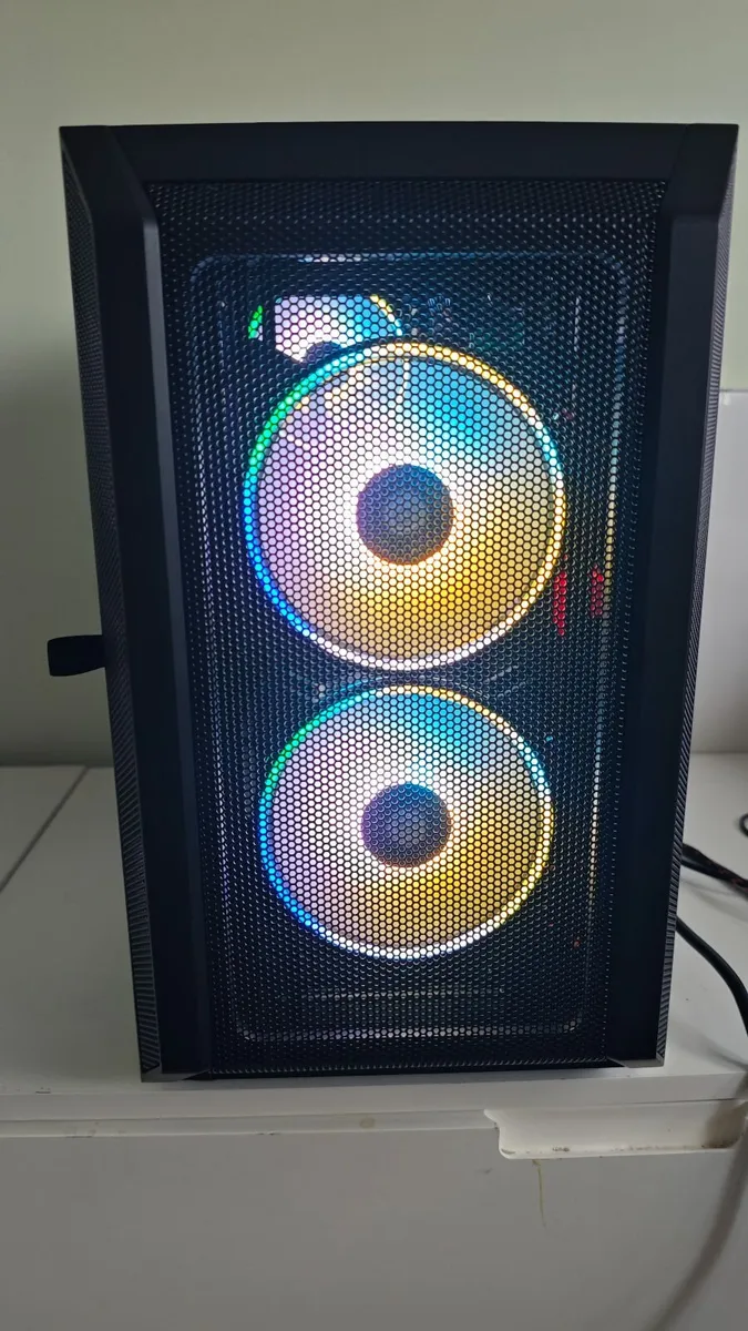 Gaming Pc I7 6700 Gtx 1050 Ti 4gb 16gb Ram Win 11 - Image 1