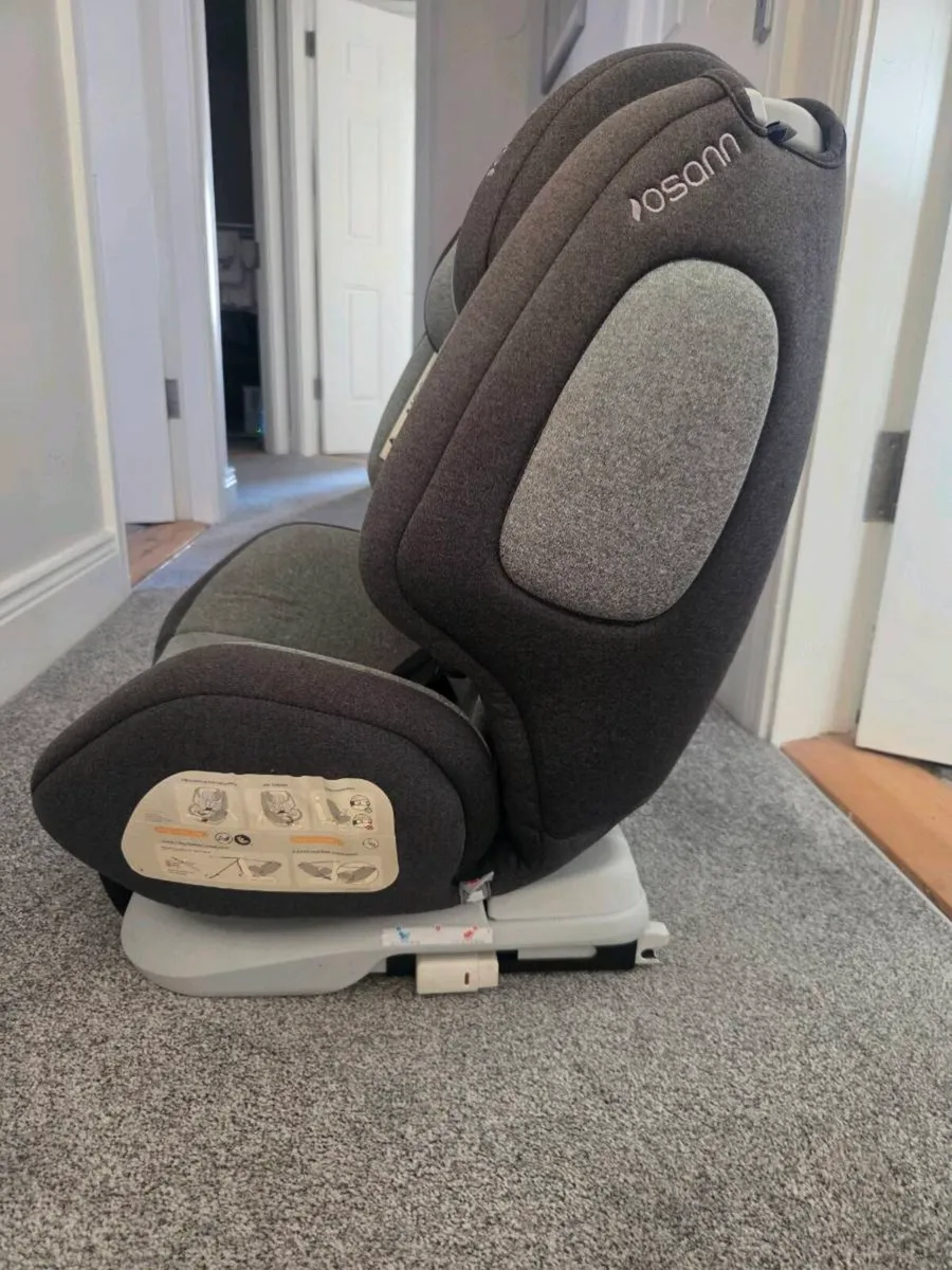 Osann 360 turn isofix car seat - Image 2