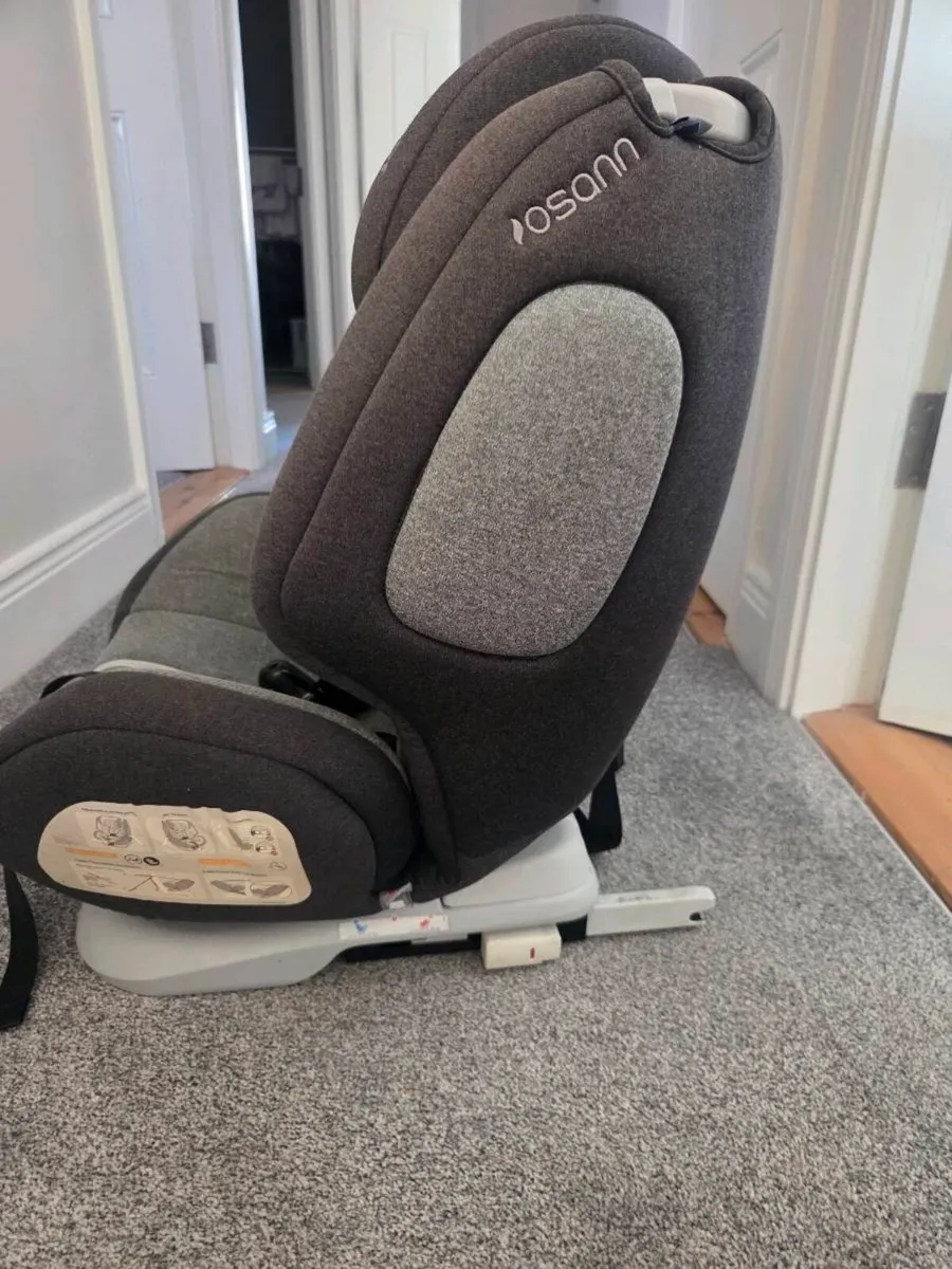Osann 360 turn isofix car seat - Image 3