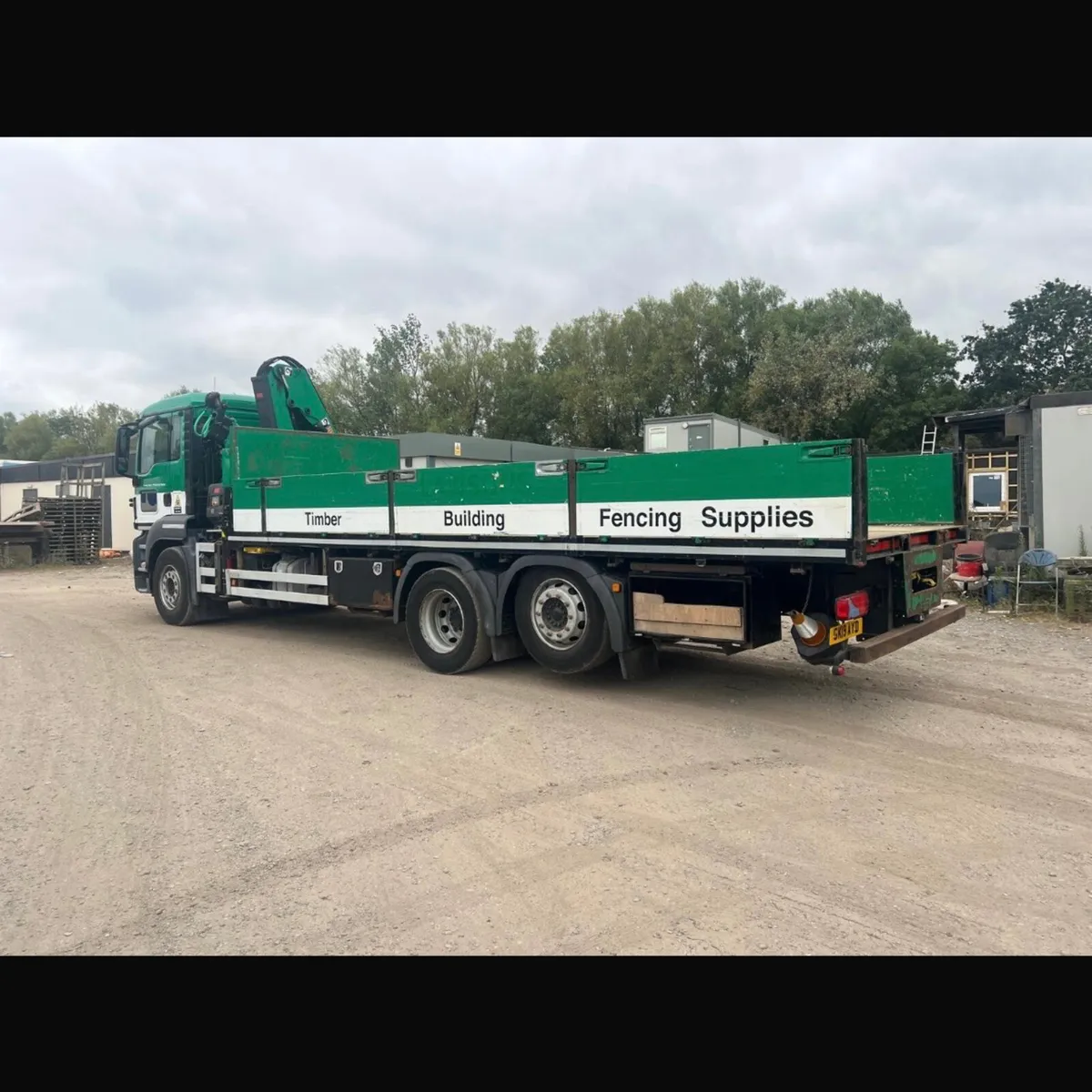 Man 6x2 Hiab Crane - Image 4