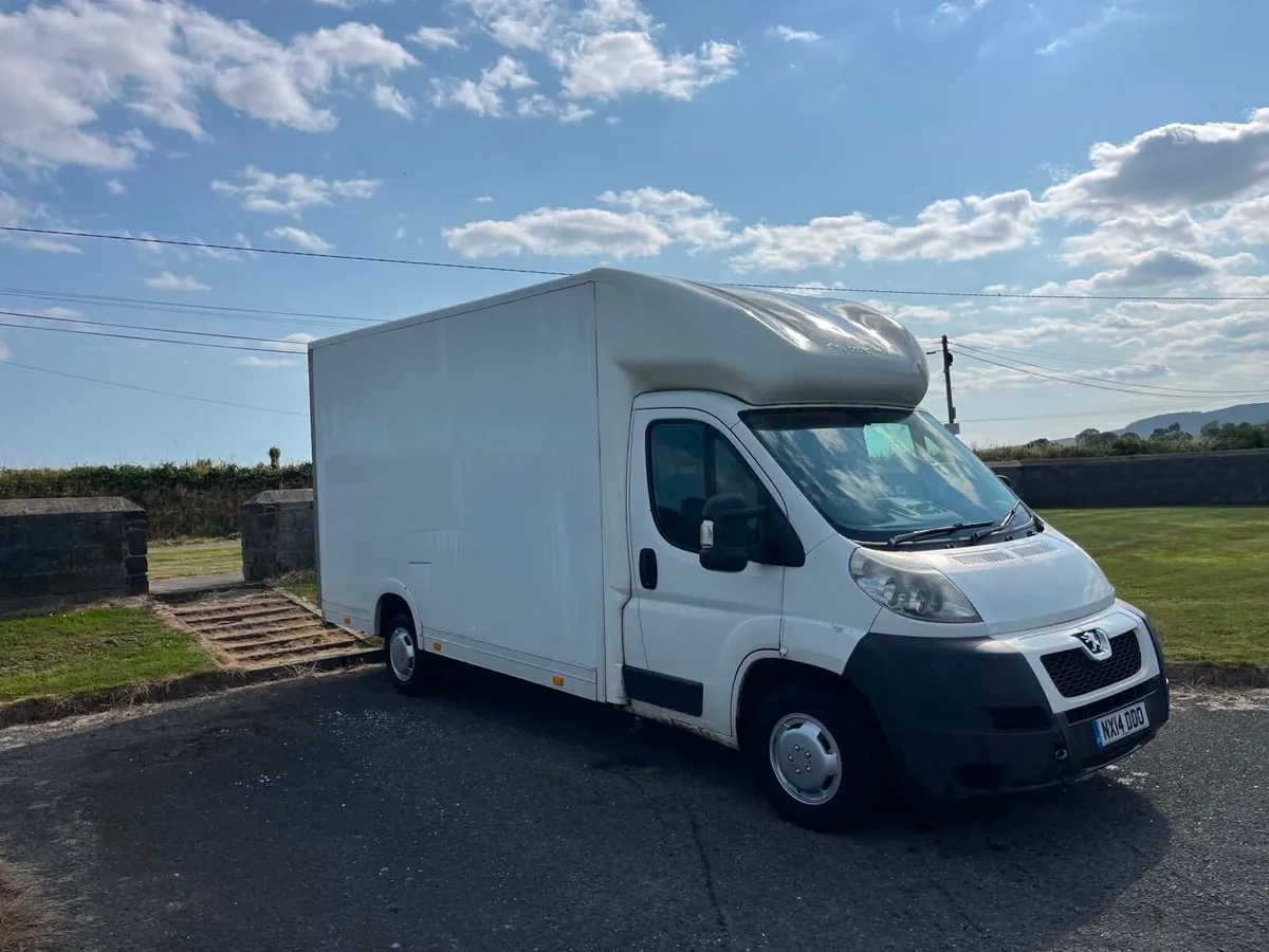Van - Image 1