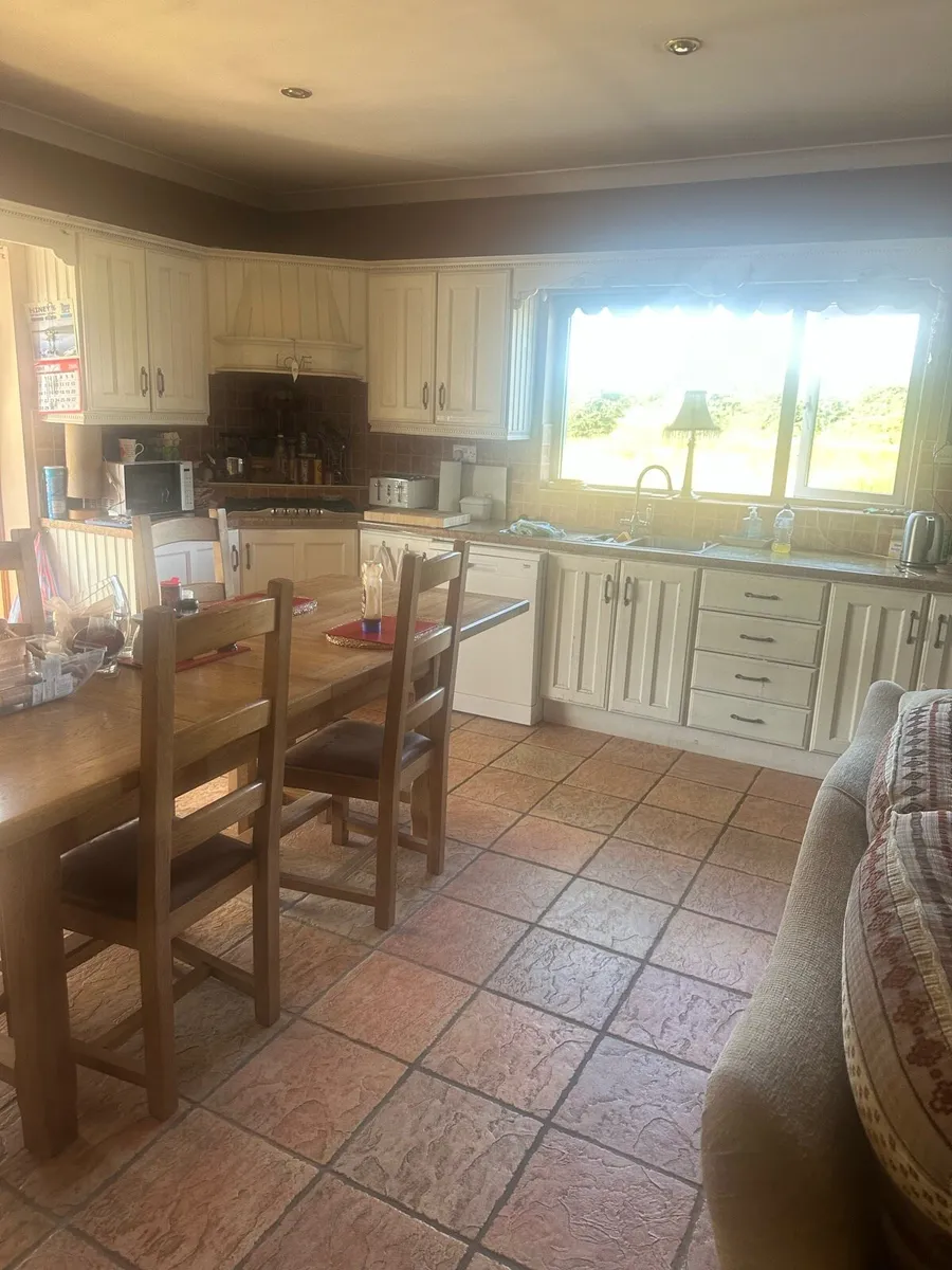Full kitchen - Image 4