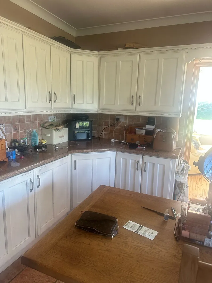 Full kitchen - Image 2