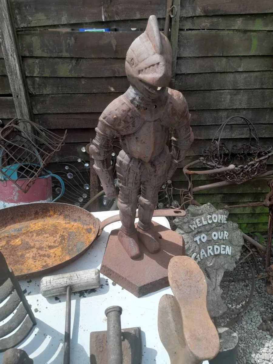 Lot of old bits of iron - Image 4