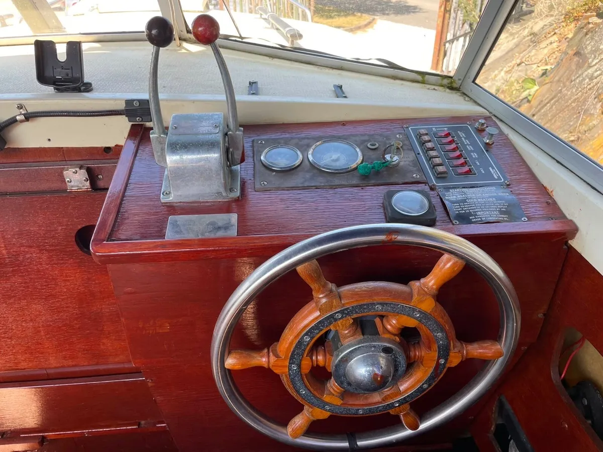 Sollux 8.5 Boat for sale - Image 4