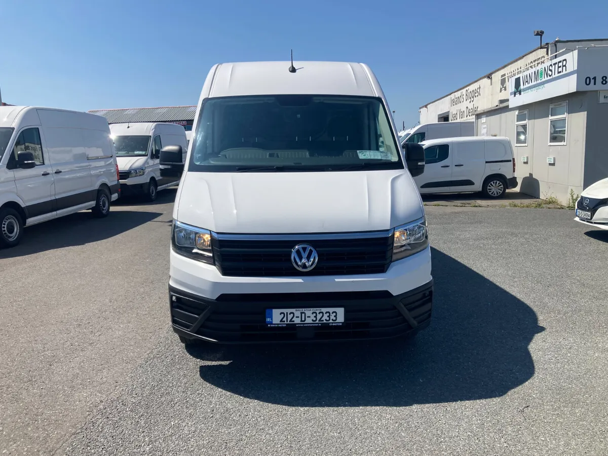 Volkswagen Crafter 2021 - Image 2