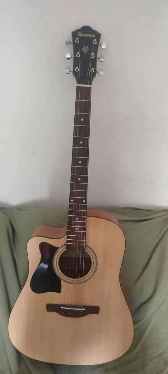 Ibanez V40 left hand - Image 1