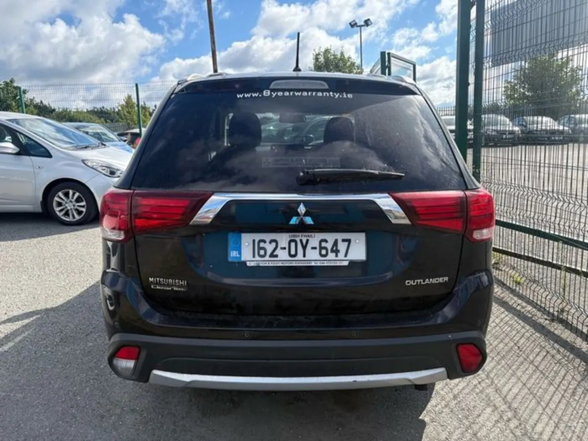 2016 Mitsubishi Outlander 2.3L Diesel - Image 4