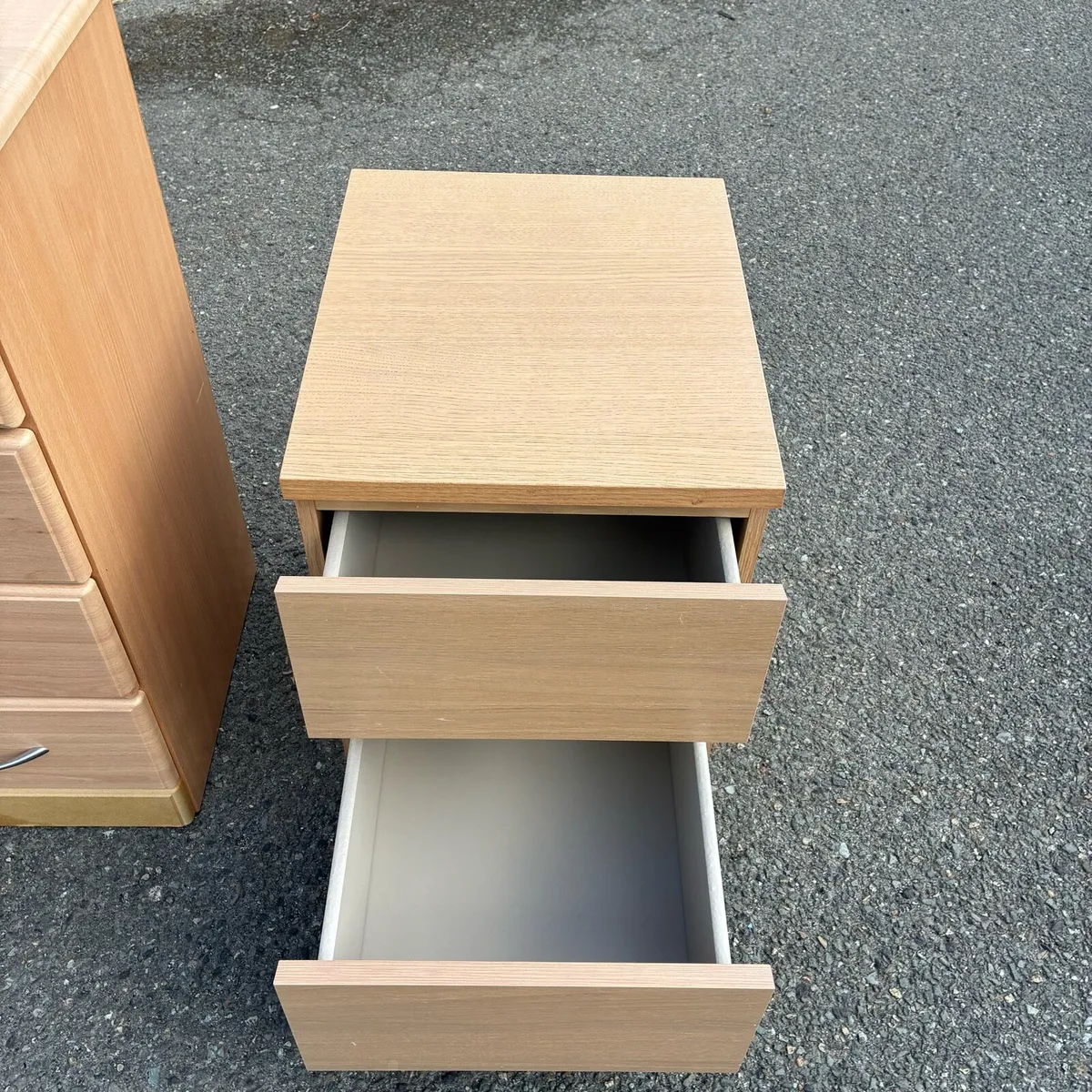 Two Lockers €25 each or both for €40 - Image 2