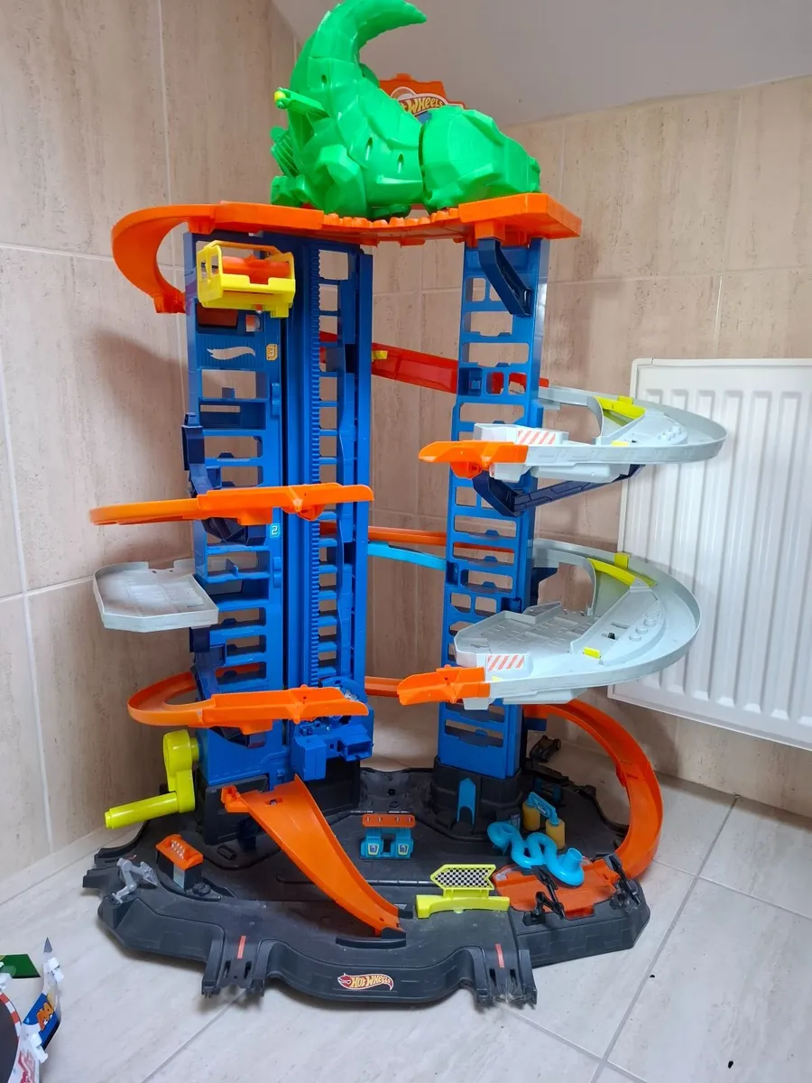 Hot wheels